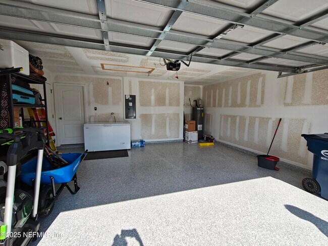 Building Photo - 70481 Winding River Dr