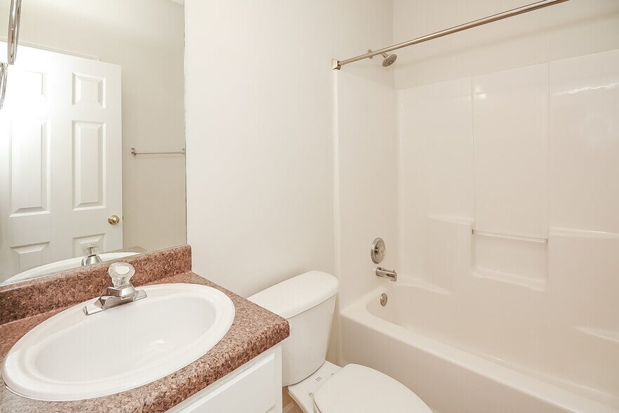 Building Photo - 363 Freeman Forest Dr