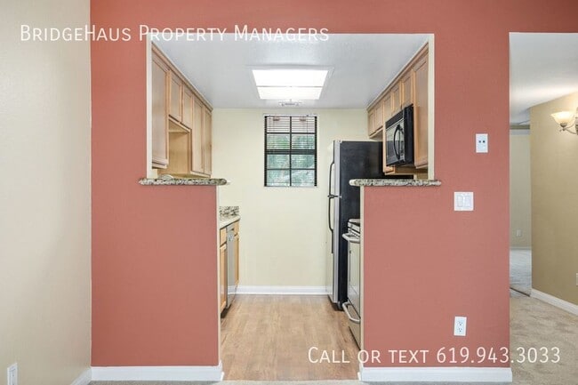 Building Photo - 12063 Alta Carmel Ct