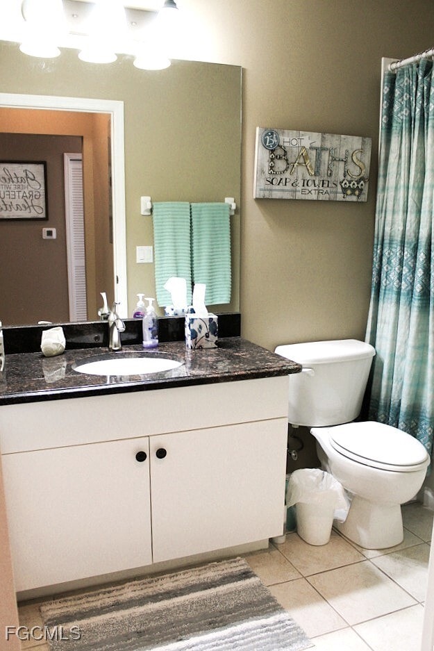 Building Photo - 16685 Lake Cir Dr