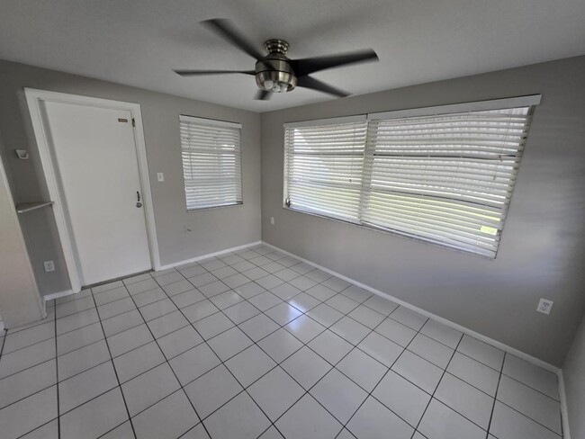 Building Photo - 3614 Harvard Dr