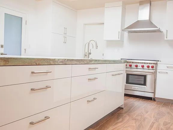 Building Photo - NO MIN CREDIT SCORE REQUIRED, BK OKAY, PAS...