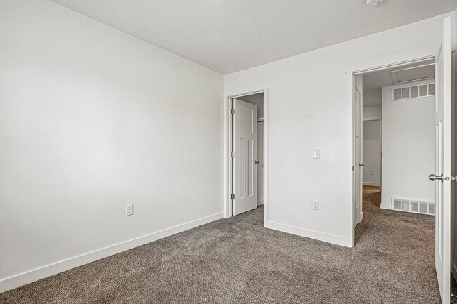 Building Photo - 7487 Geraint St