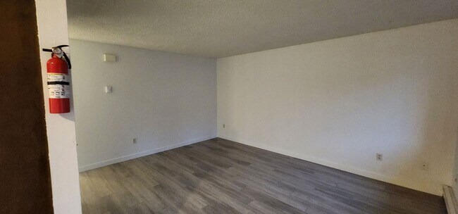Building Photo - 508 N Walker St
