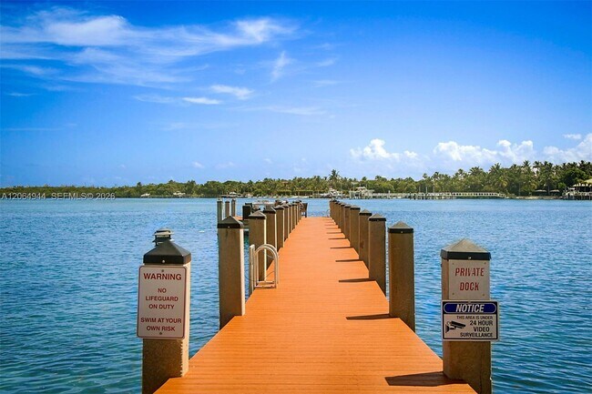 Building Photo - 100 Intracoastal Pl