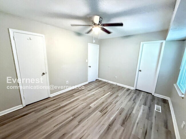 Building Photo - 1525 6th Way NW