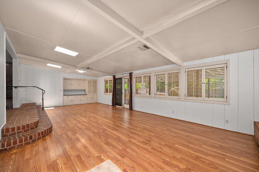 Building Photo - 2832 Scandia Way