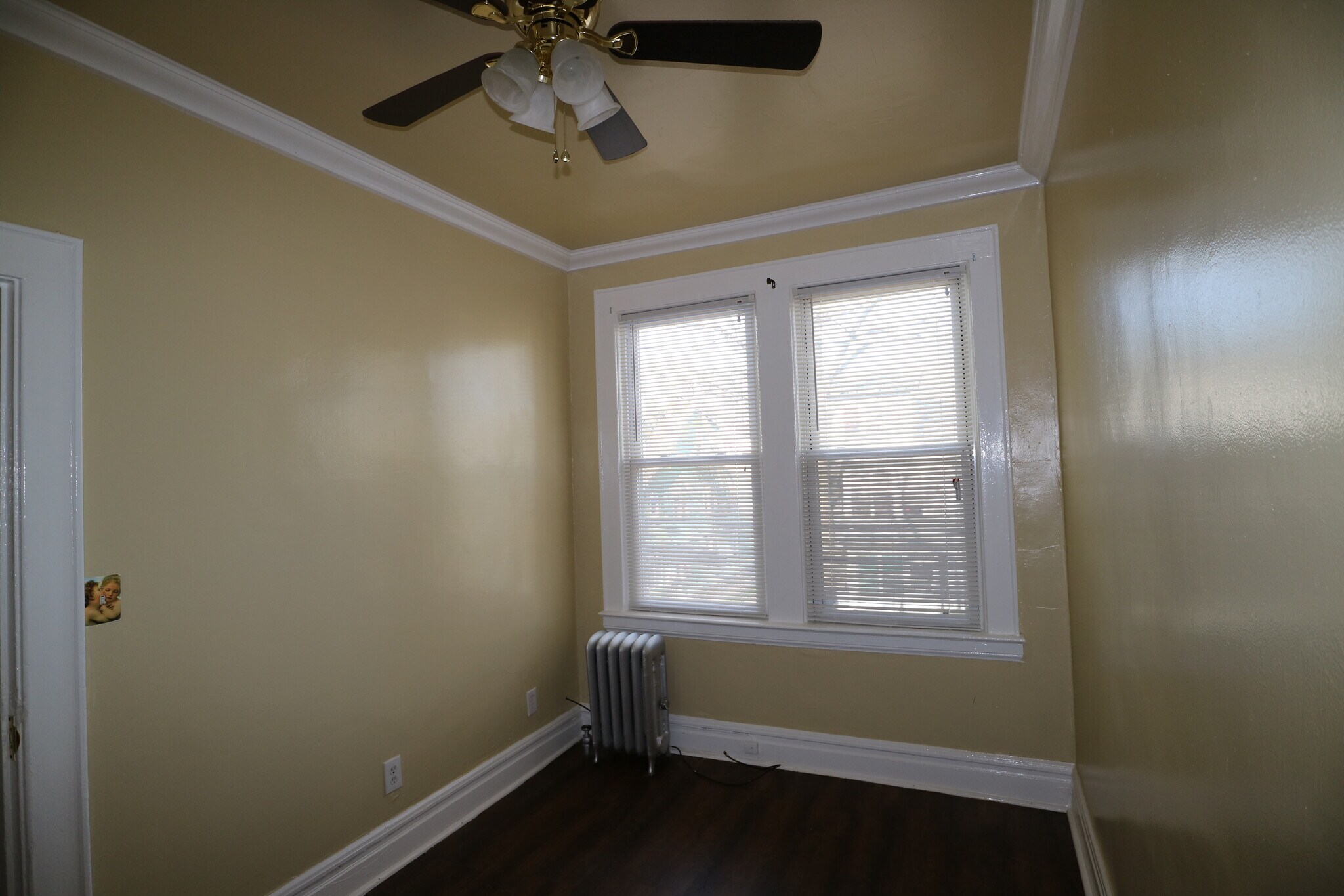 Building Photo - 138 Vermont Ave