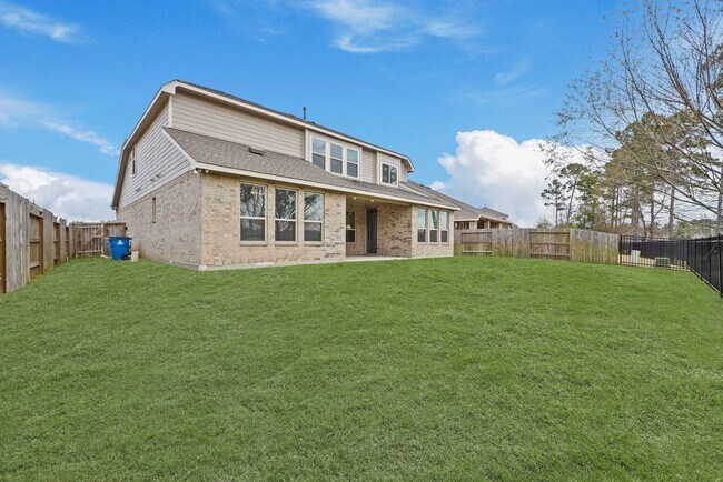 Building Photo - 9405 Vis Fls Trce