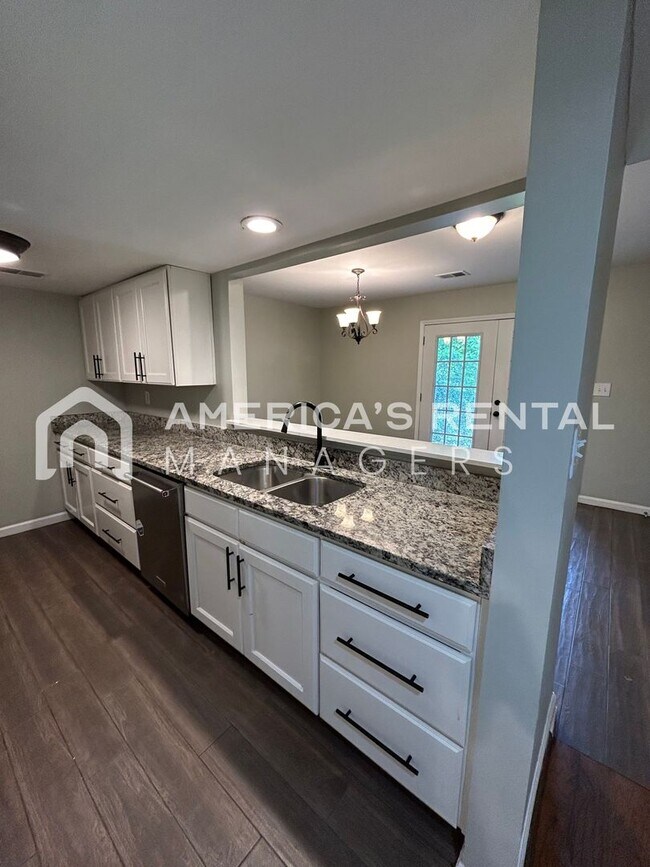 Building Photo - Beautifully Remodeled Home for Rent in Grayson Valley!  View with 48 Hours Notice!