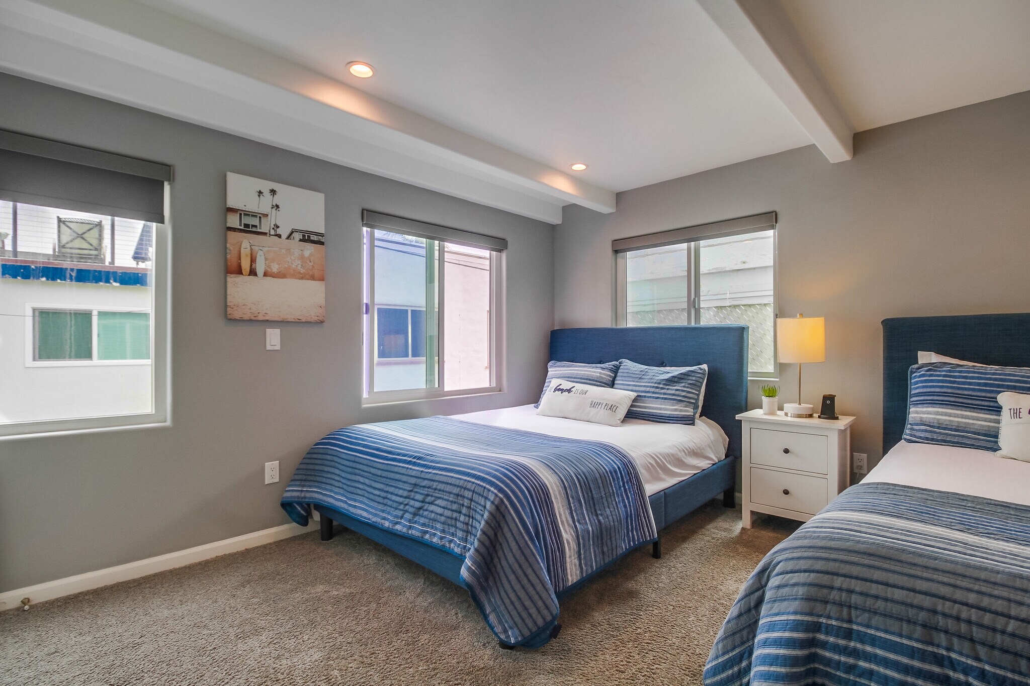 Building Photo - 735 Whiting Ct