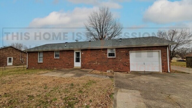 Building Photo - 3412 Melrose Dr