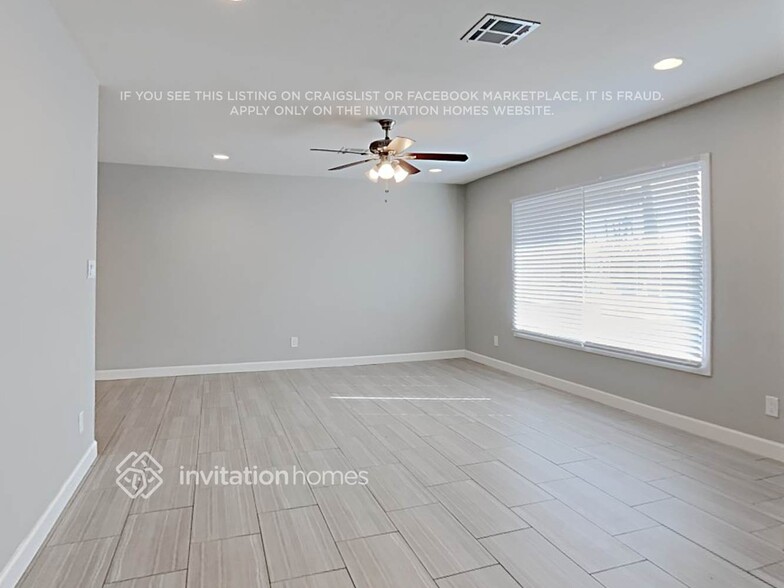 Building Photo - 1412 E Hermosa Dr