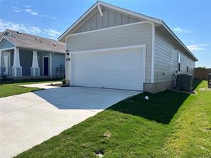 Building Photo - 13309 Riding Dr