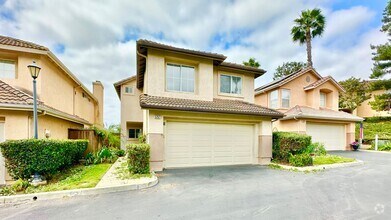 Building Photo - Beautifully Updated and Upgraded Two-Story...