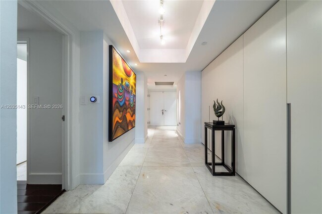 Building Photo - 9401 Collins Ave