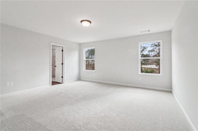 Building Photo - 2072 Buice Lake Pkwy