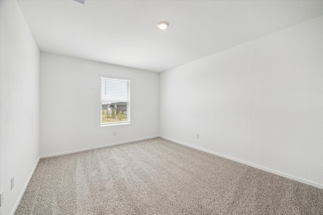 Building Photo - 15150 Willow Hts Ln