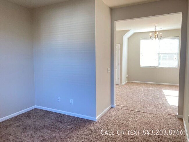 Building Photo - 609 Abingdon Ln