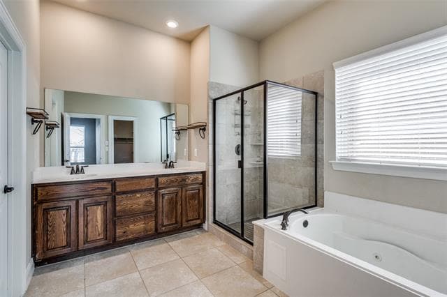 Building Photo - 809 Seymour Ct