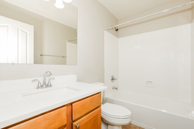 Building Photo - 39433 N Parisi Cir