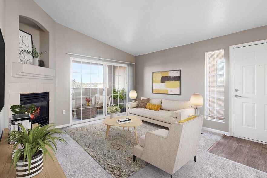Building Photo - Summerfield Condominiums