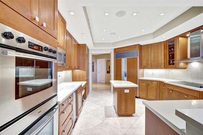 Building Photo - 21200 Point Pl