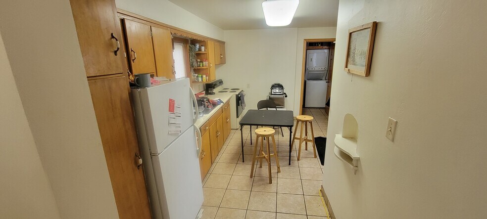 Building Photo - 925 Water St