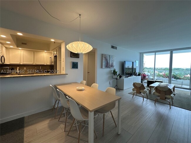 Building Photo - 5600 Collins Ave