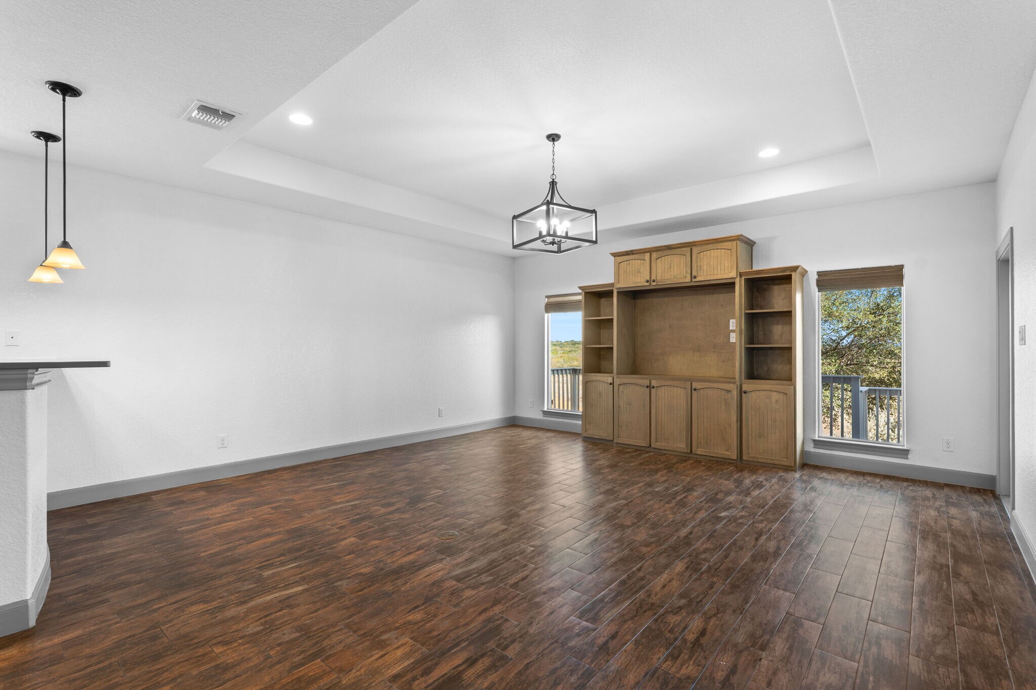 Building Photo - 7639 Eagle Ledge