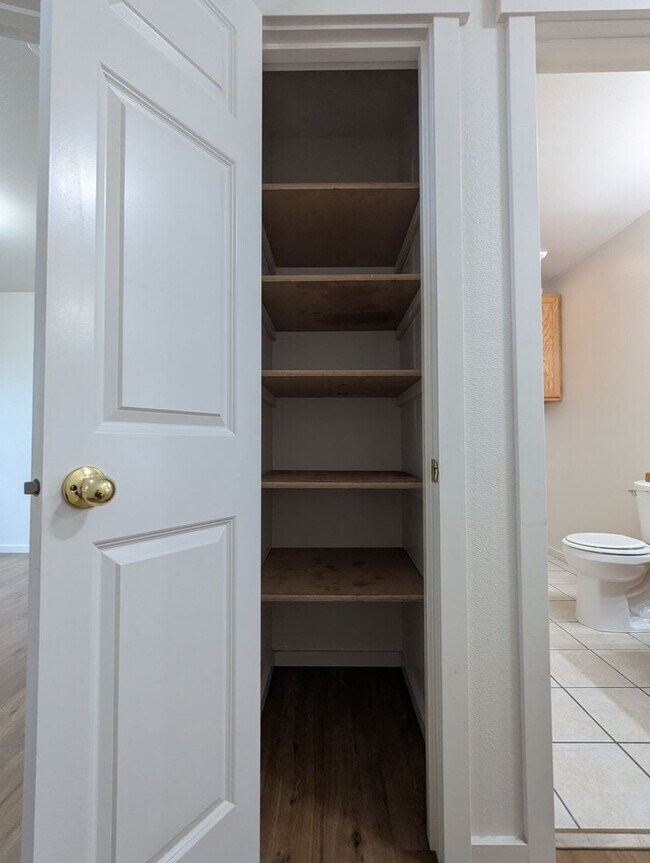 Building Photo - BishCarlson - 2907-2909 S 9th St