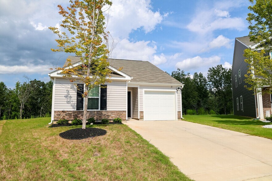 Building Photo - 239 Mable Leaf Ln