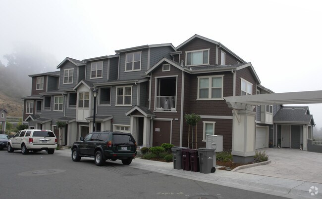 Building Photo - 6010 Old Quarry Loop