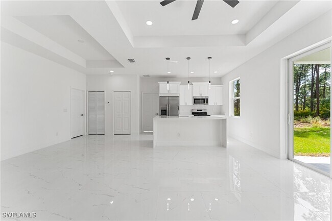 Building Photo - 3111 40th St W