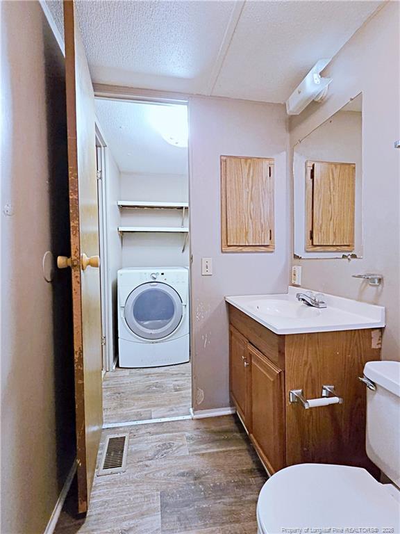 Building Photo - 826 Rembrandt Dr