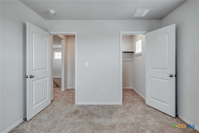 Building Photo - 113 Finley Rae Dr