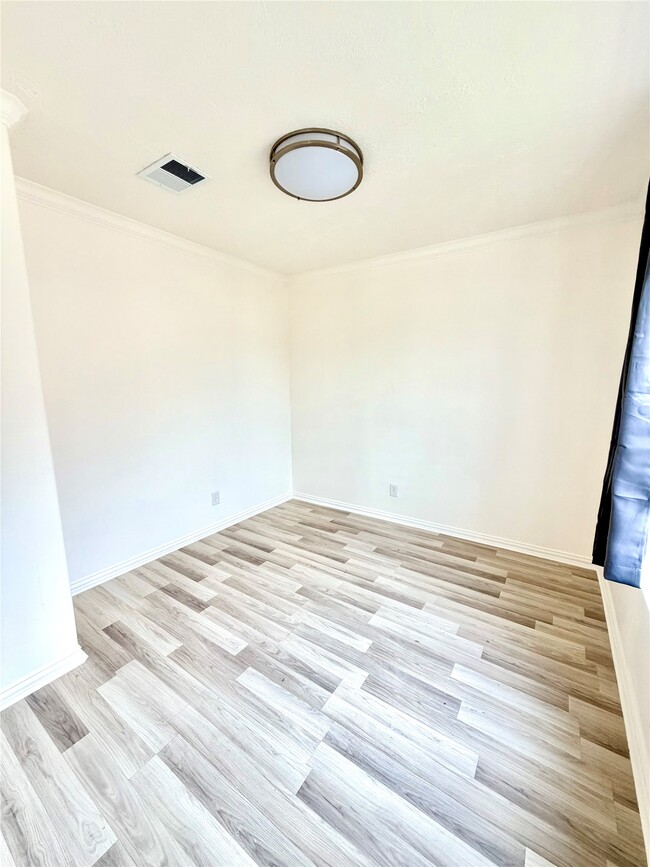 Building Photo - 12502 Venus Park Ln