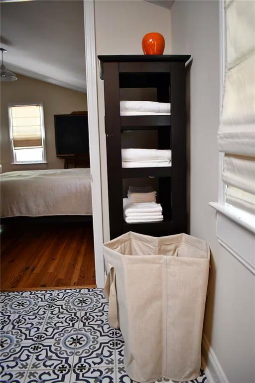 Building Photo - 6 White St NW