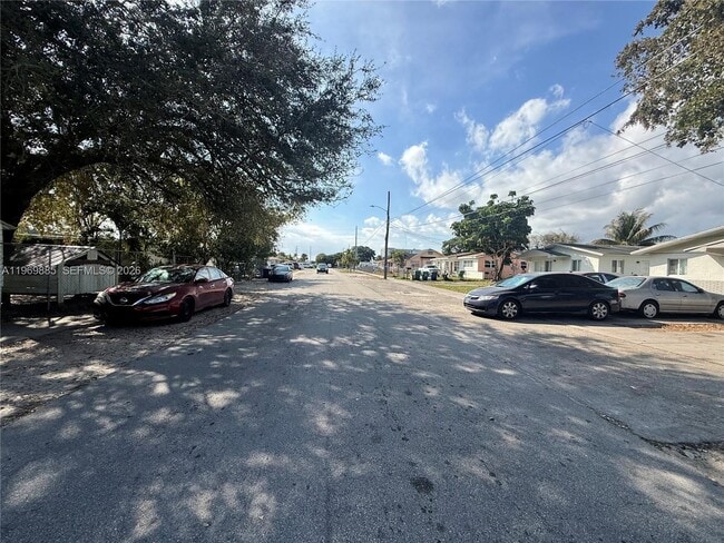 Building Photo - 2401 NW 82nd St