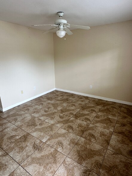 Building Photo - 312 Cervantes Dr