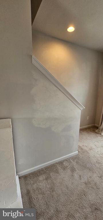 Building Photo - 126 Lindy Wy