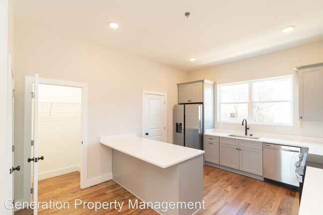 Primary Photo - 4 br, 5 bath House - 1039 Montague Place