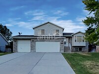 Building Photo - 1868 N 660 W