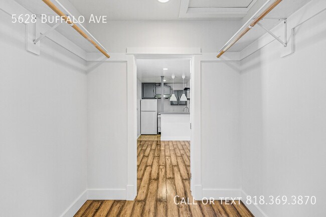 Building Photo - 5628 Buffalo Ave