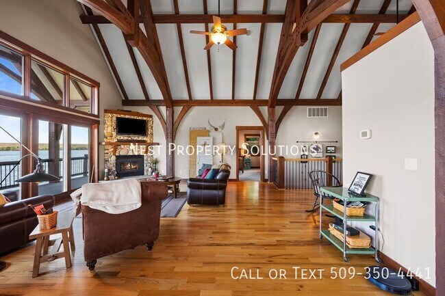 Building Photo - 4839 Rd 6.5 NE
