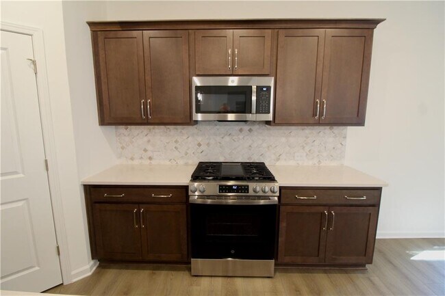 Building Photo - 5508 Coalie Trce