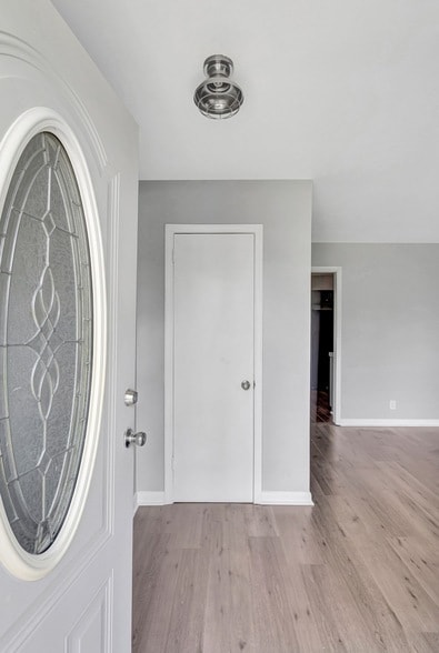 Building Photo - 3401 Shakertown Rd