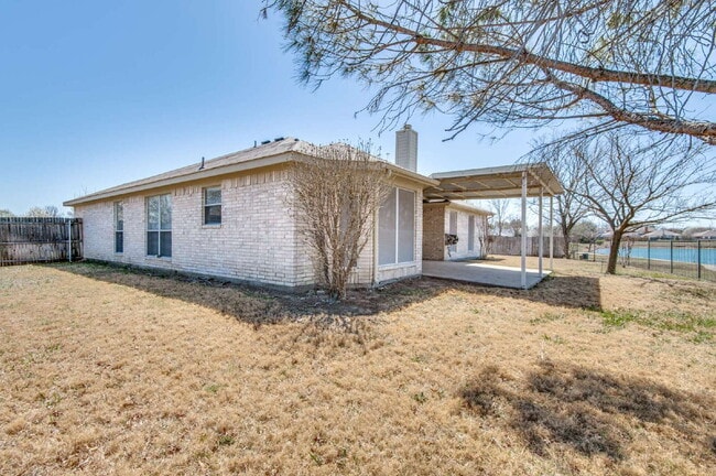 Building Photo - Beautiful 4BD Home with Pond Views & Covered Patio