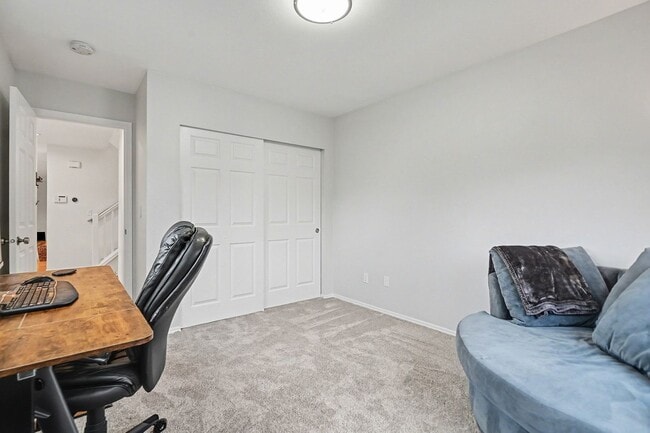 Building Photo - 3bd/3ba Seattle Home