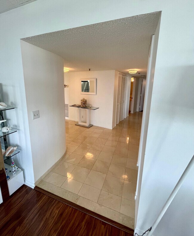 Building Photo - 3360 S Ocean Blvd